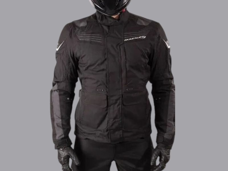 CHAQUETAS MACNA