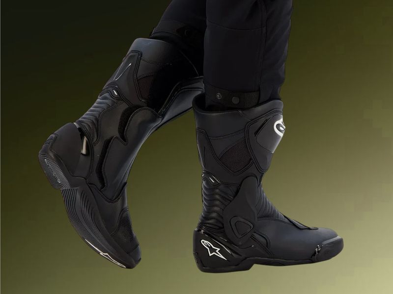 BOTAS Y BOTINES