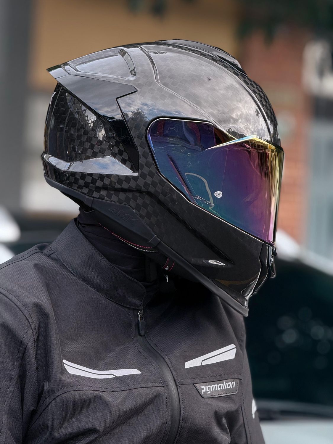 CASCO SMK TITAN CARBON NEGRO / BRILLANATE