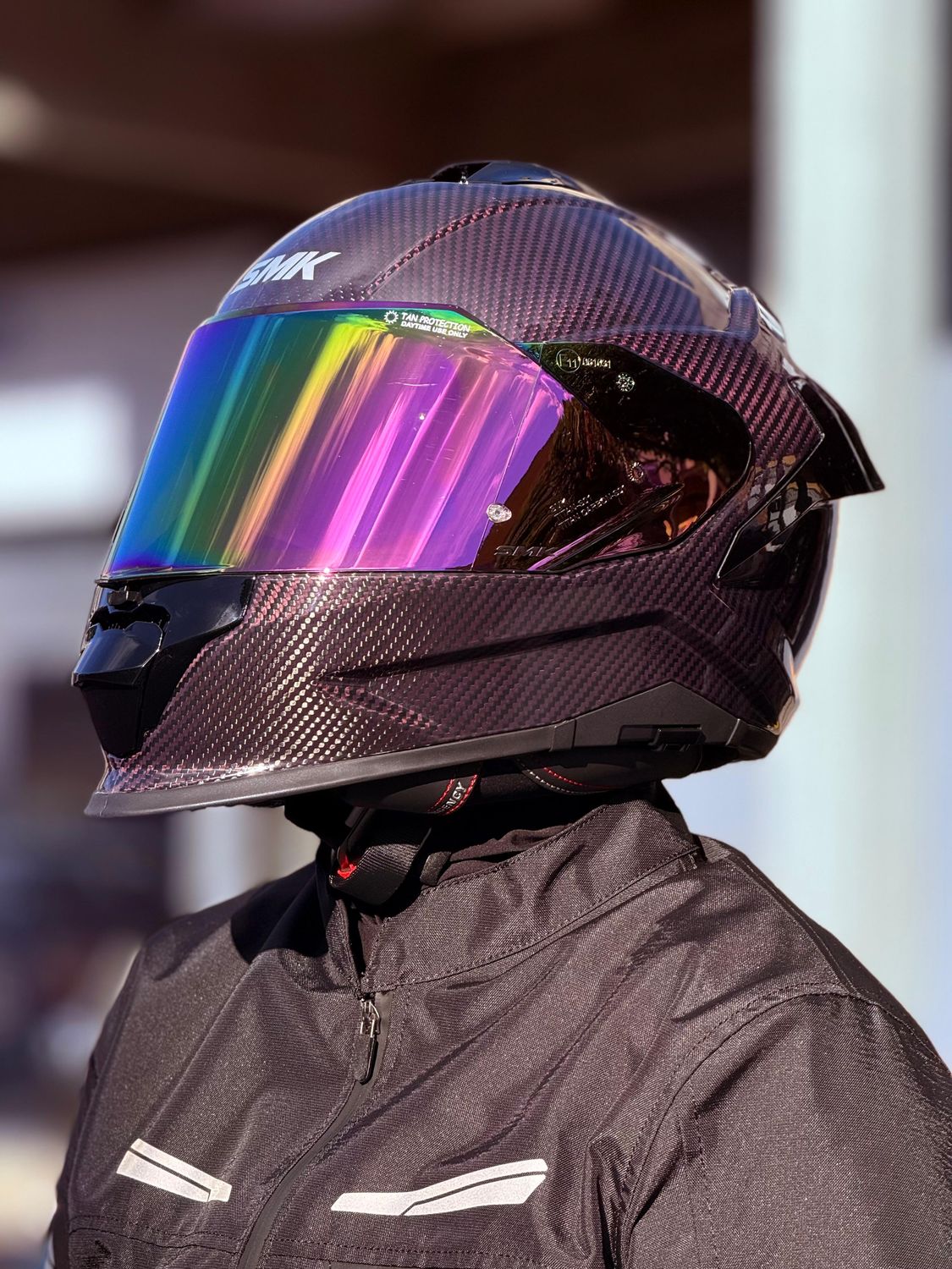 CASCO SMK TITAN CARBON MORADO