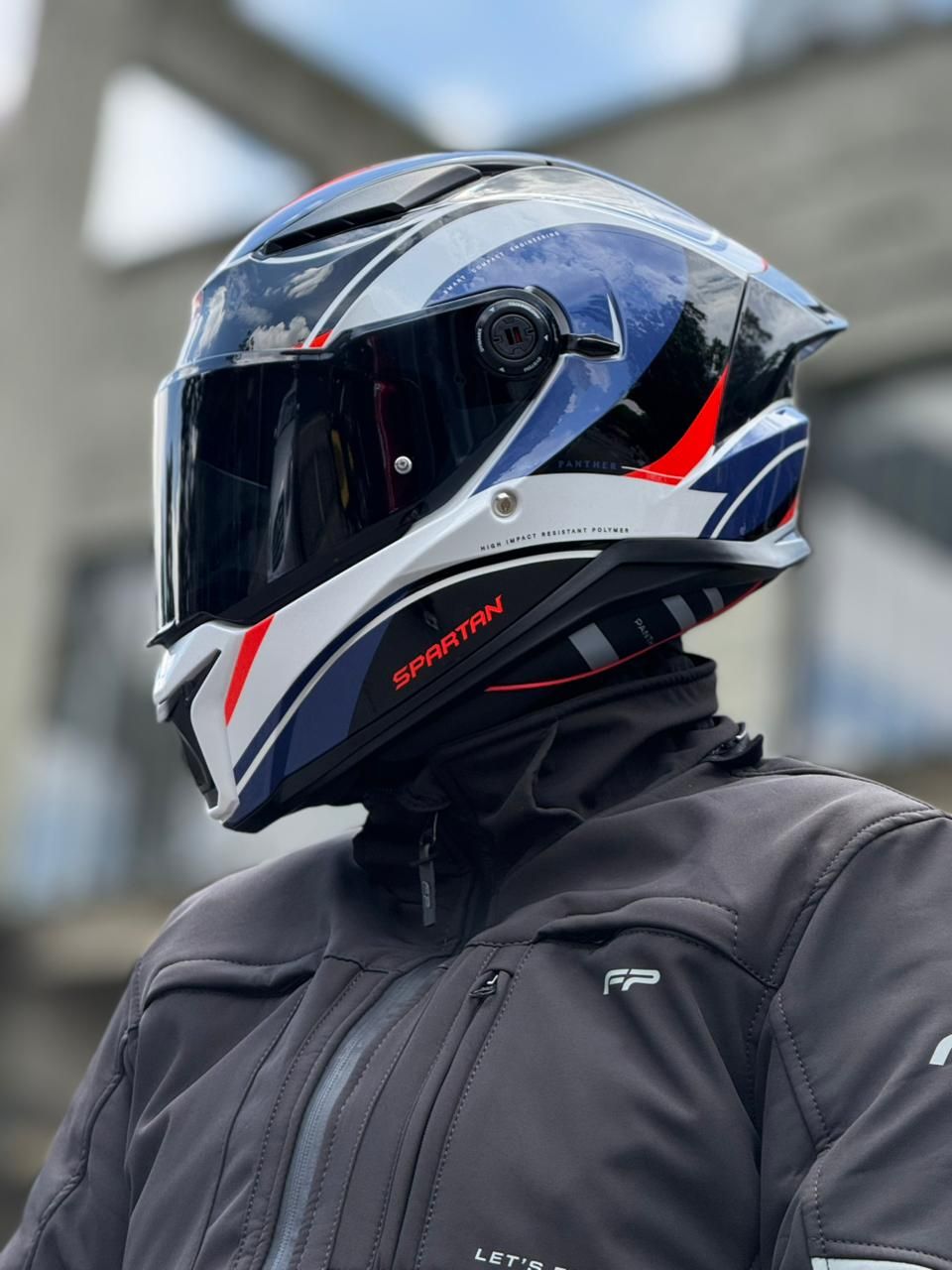 CASCO SPARTAN PANTHER CURVEROAD