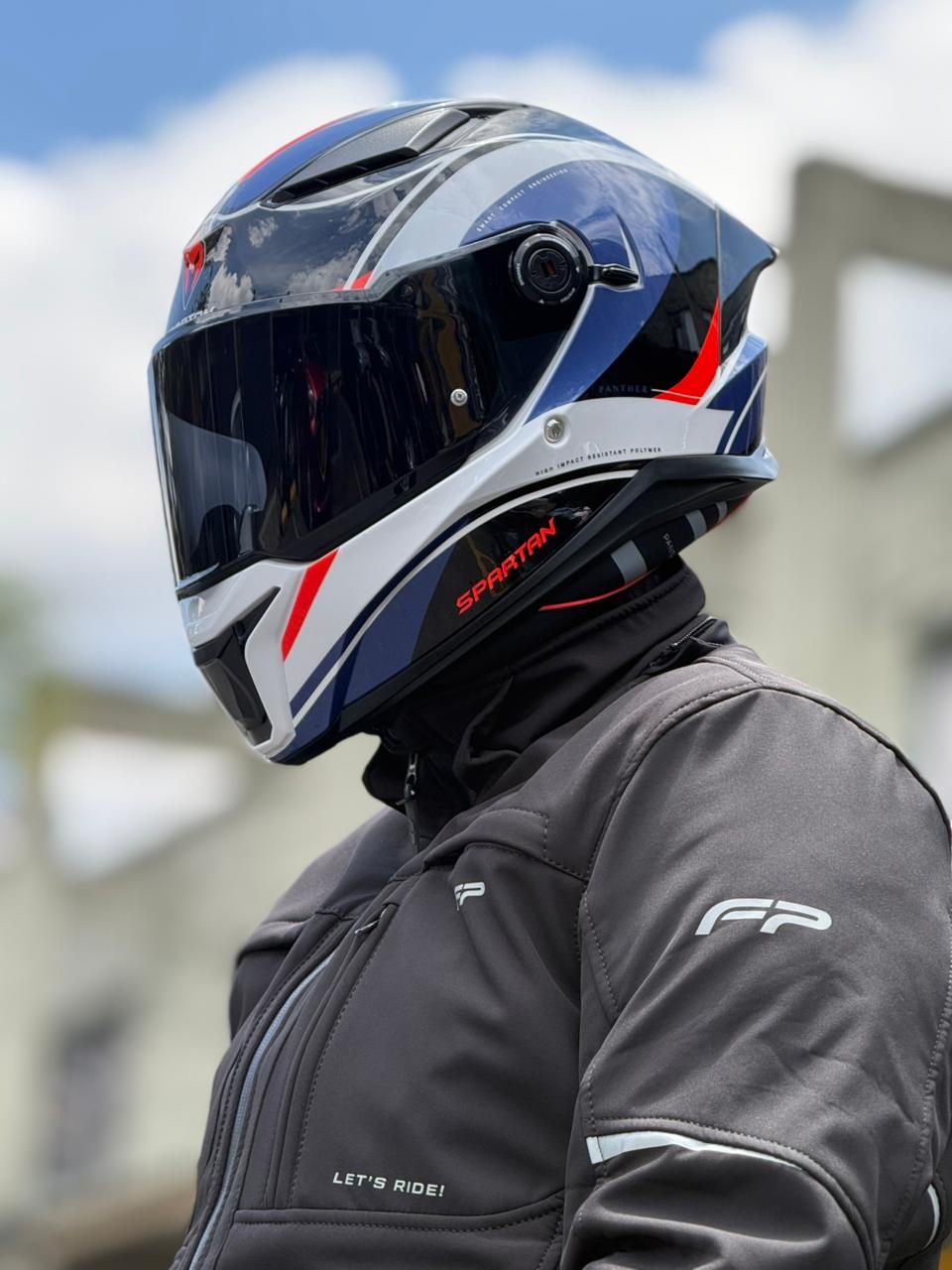CASCO SPARTAN PANTHER CURVEROAD