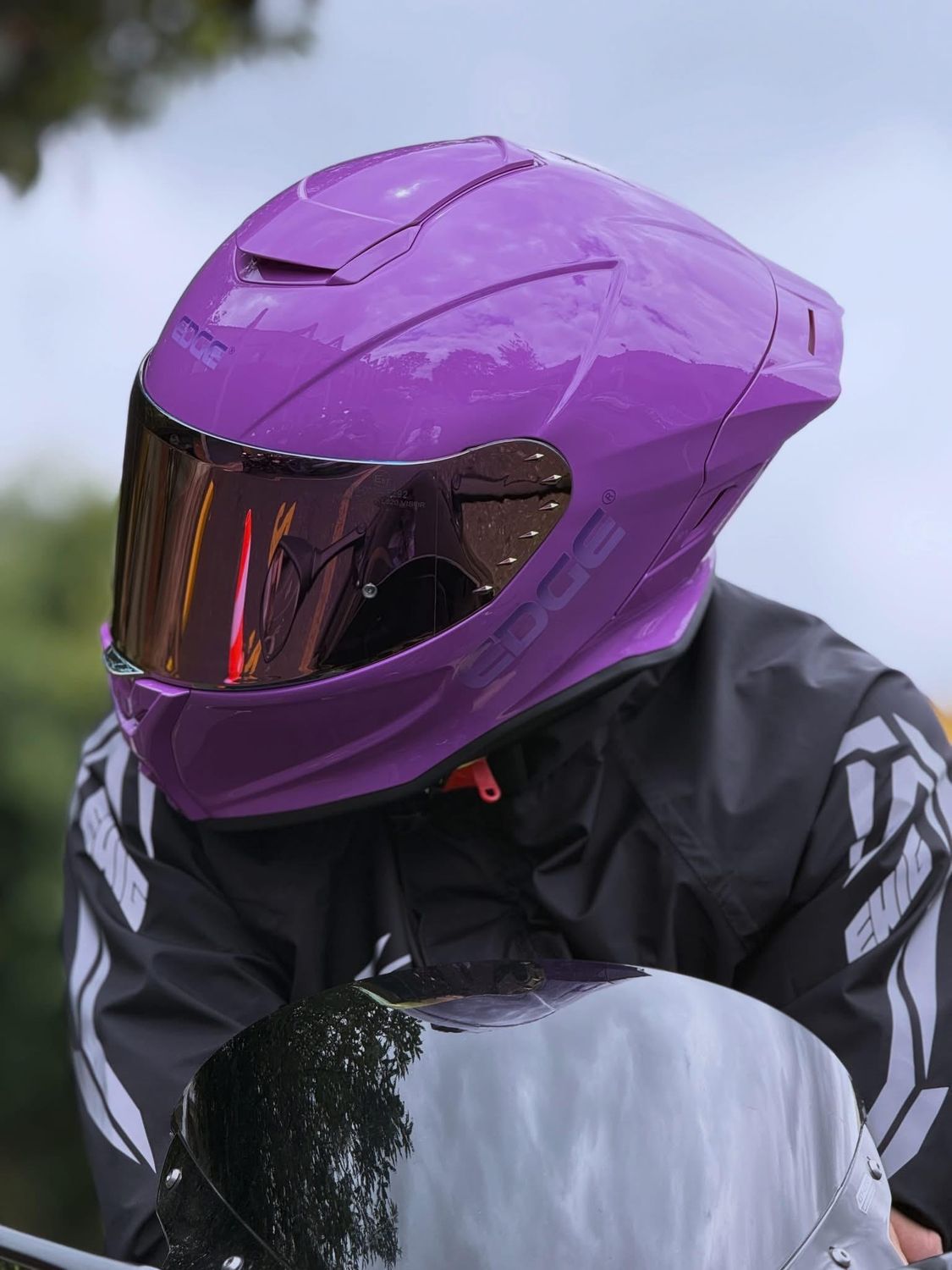 CASCO INTEGRAL EDGE SHANGHAI MORADO