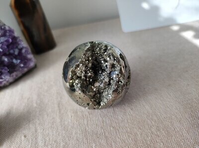 Pyrite Sphère cristallisé - 140g