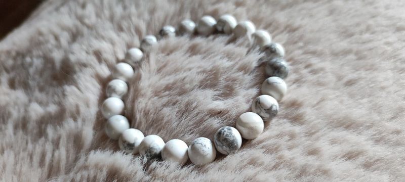 Bracelet - Howlite