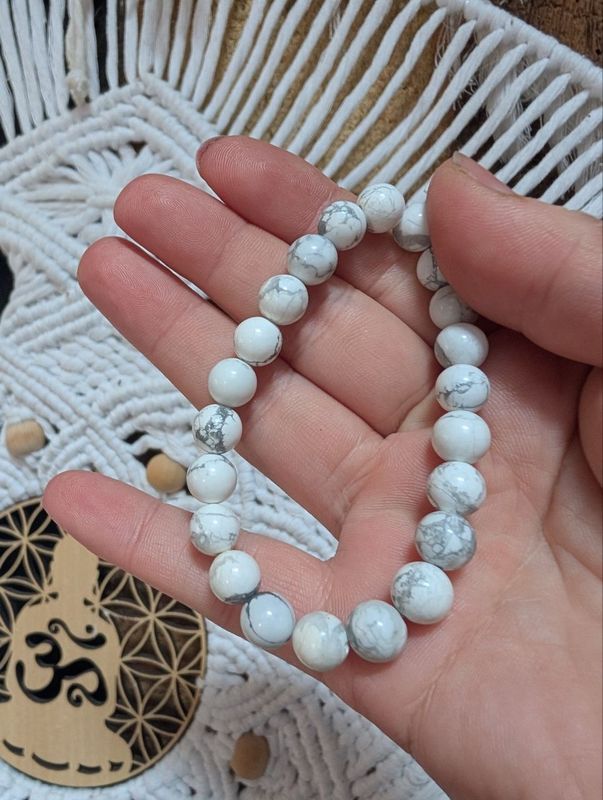 Bracelet - Howlite
