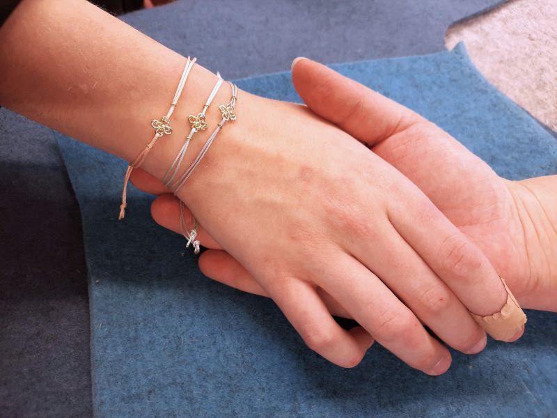 Armband NIMM DEIN GLÜCK AN DIE HAND 750 Gold, Polyesterband
