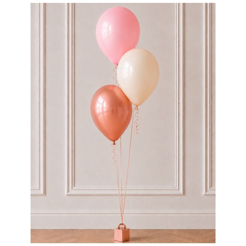 Custom latex balloon arrangement