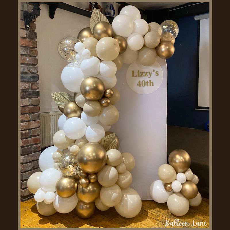 Sailboard &amp; Balloon Garland