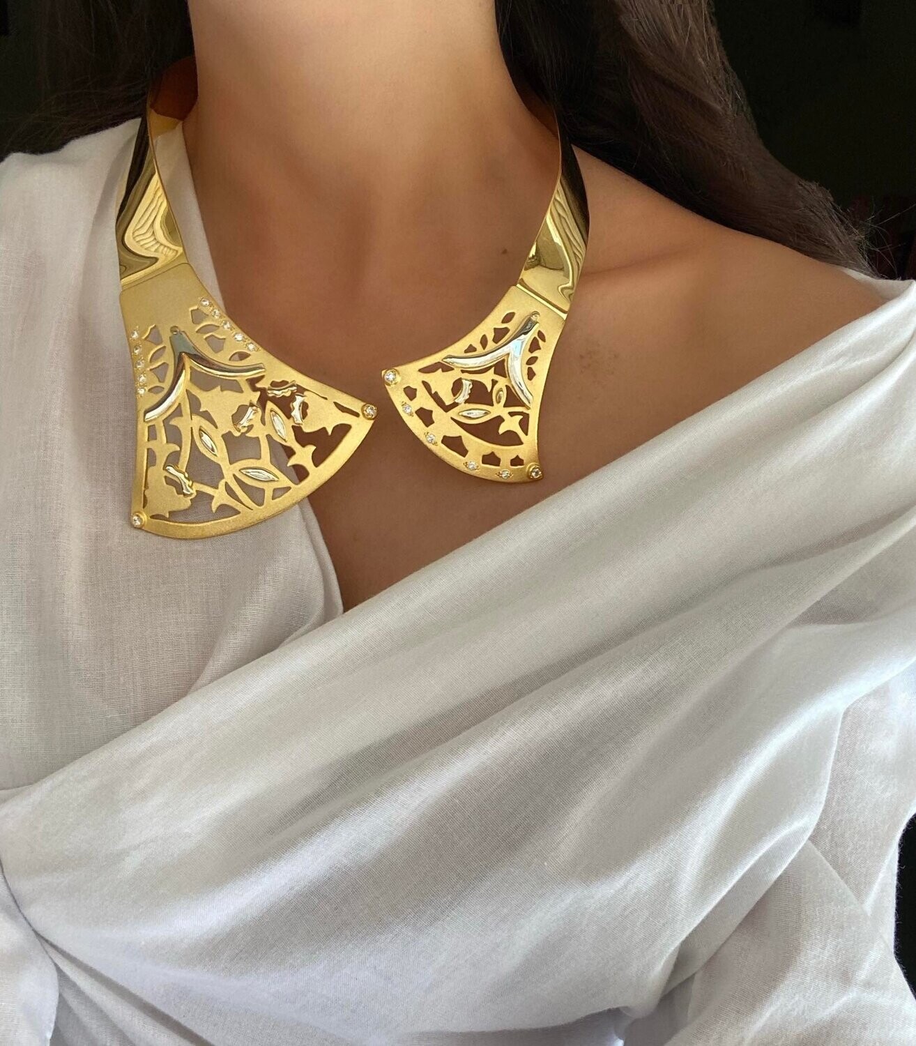 Gold Judgenstil Necklace