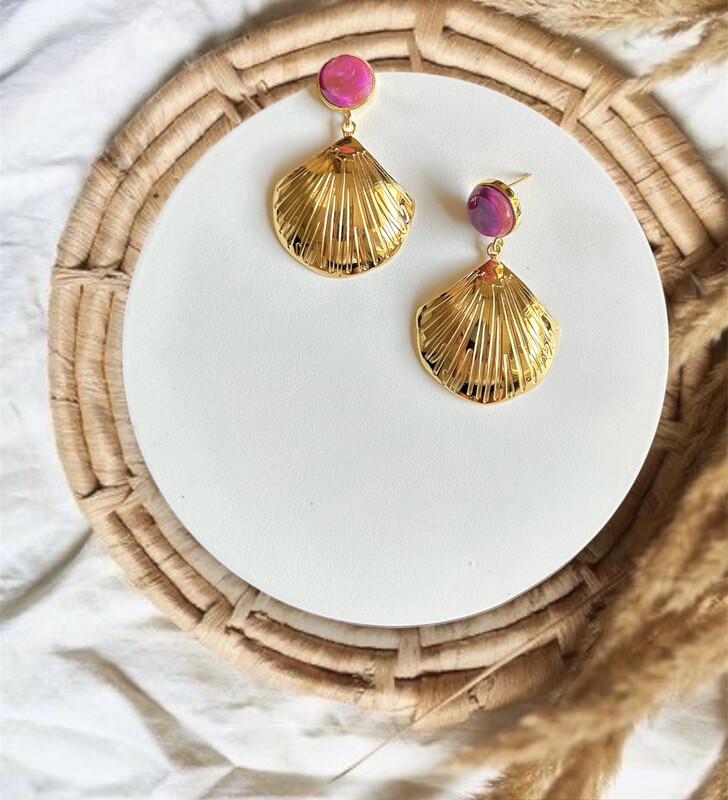 Barbie seashell earrings