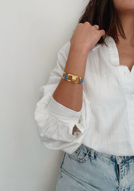 Golden grace bangle