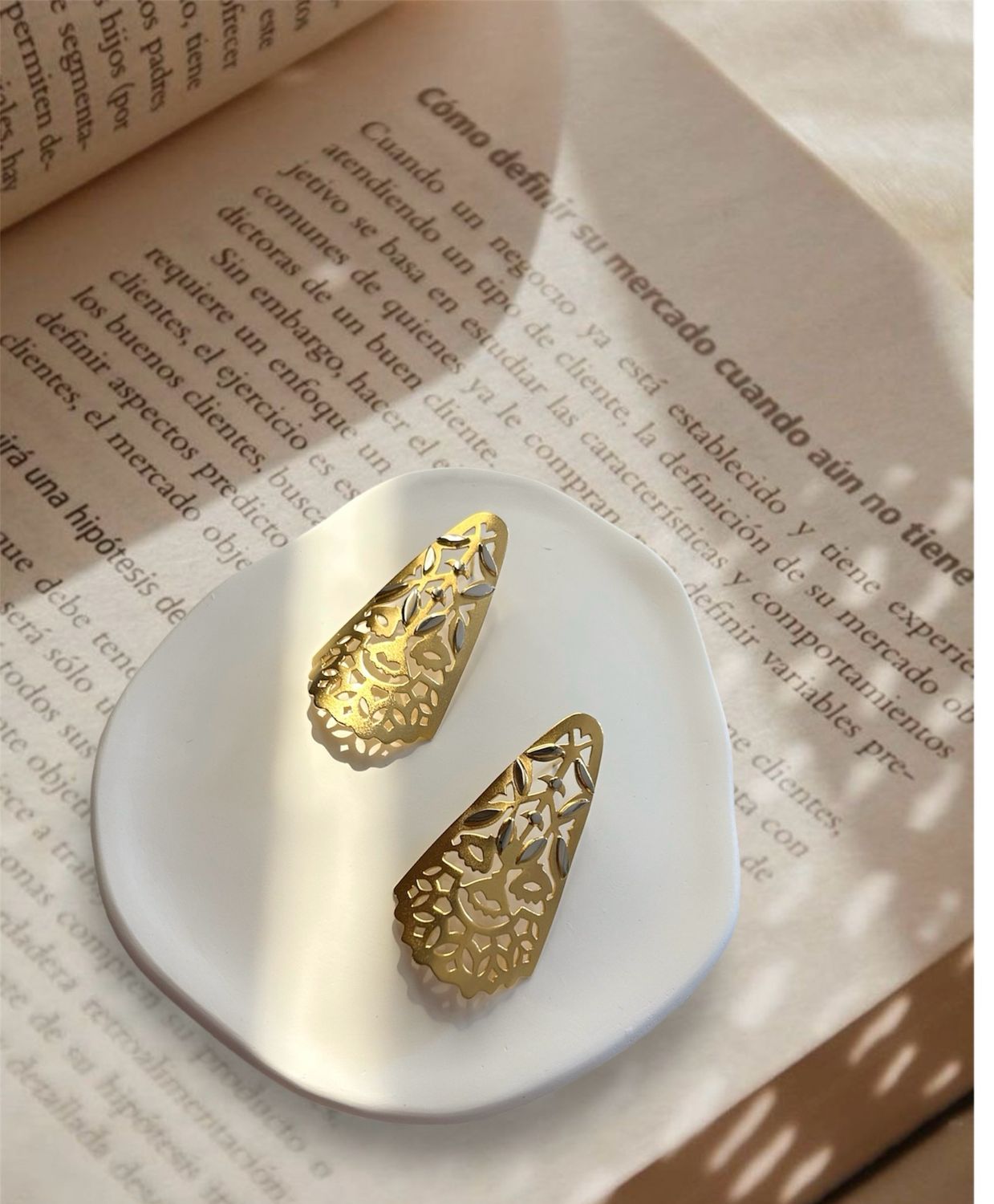 Gold Judgenstil Earrings