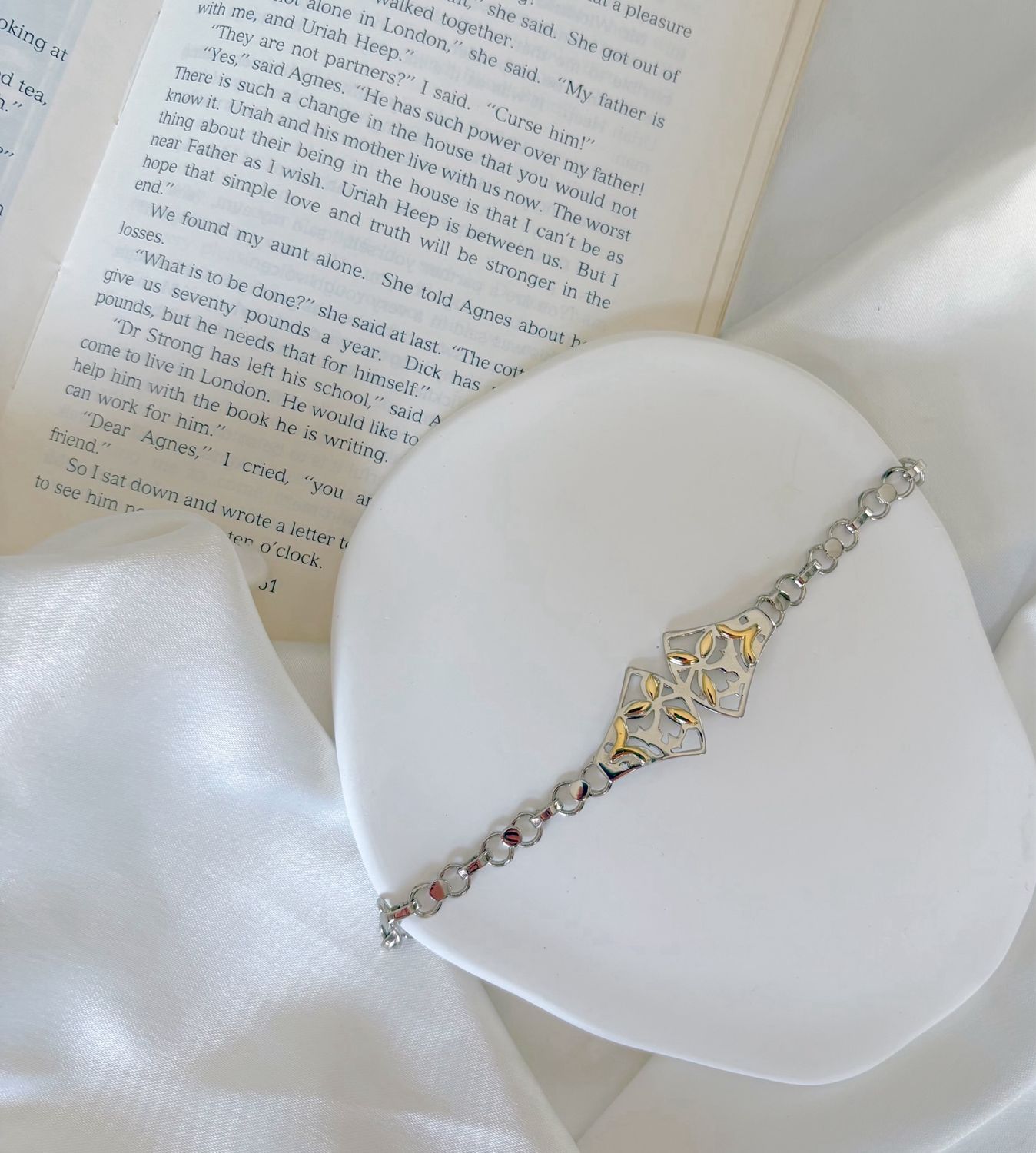 Silver Judgenstil Chocker