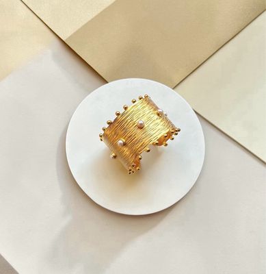 Gold Aurelia Bangle Gold Aurelia Bangle