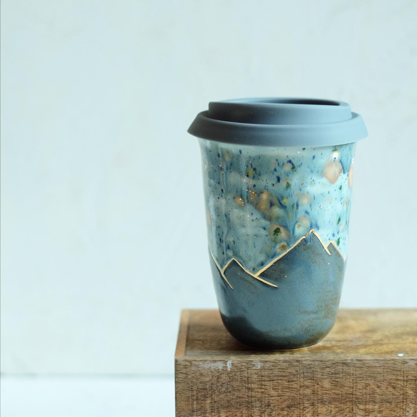 декупажа бокала. бокал под виски лев. стаканы ручной работы. кружка пивная "рак". рюмки ручной работы.