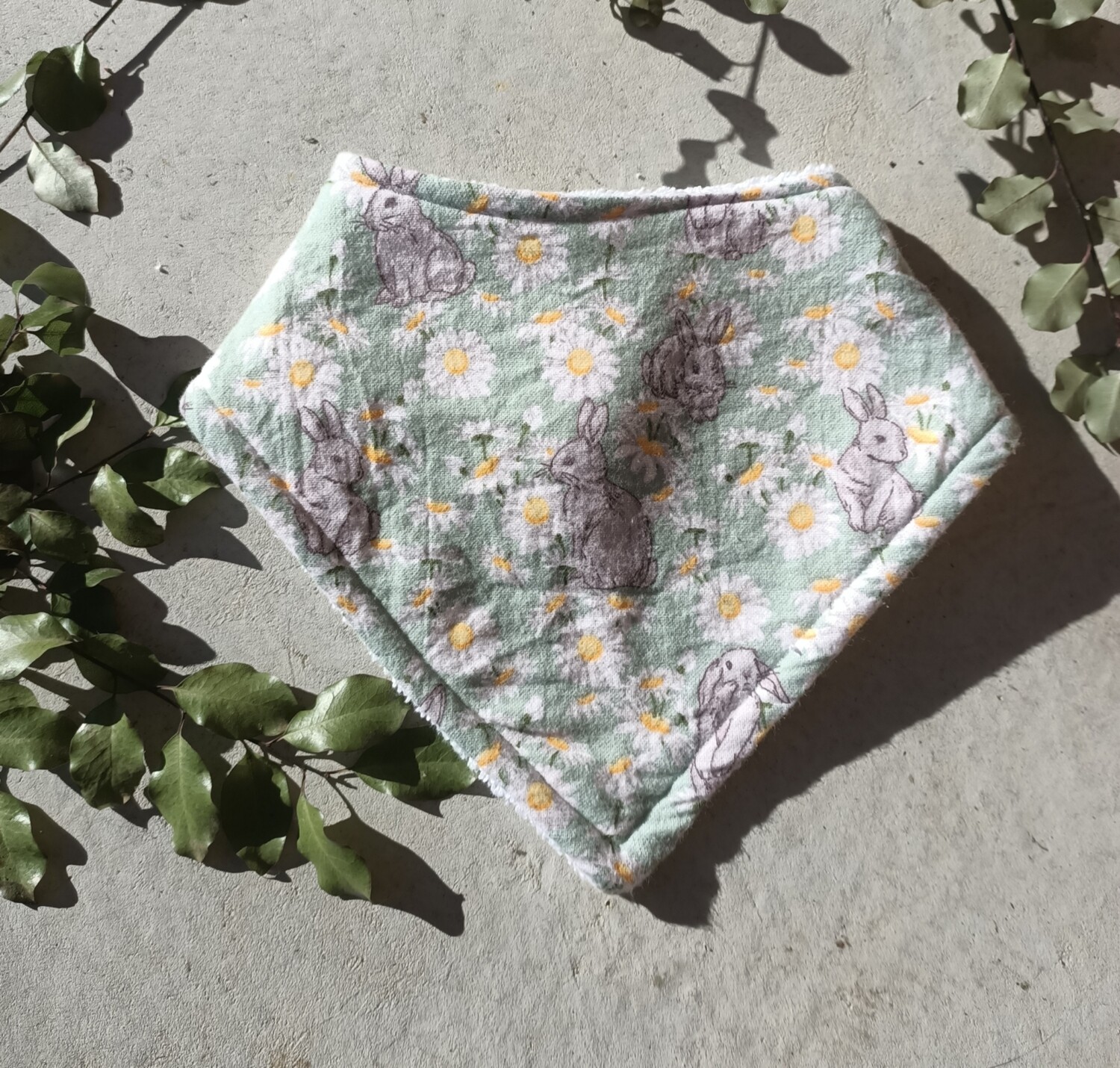 Bandana bib - bunnies