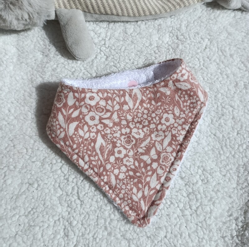 Bandana bib - floral