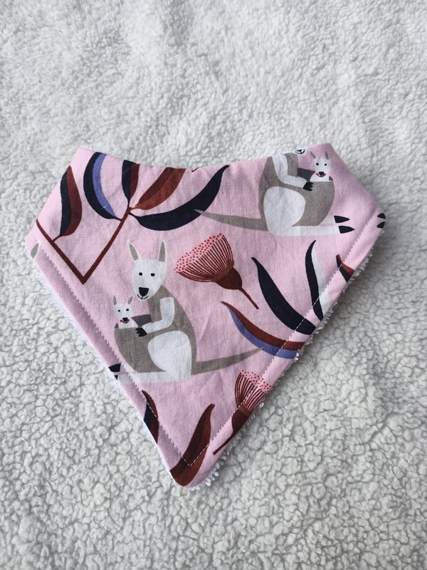 Kangaroo Bandana bib 