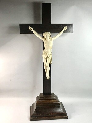 Jesus Christus Holz Kreuz Elfenbein Skulptur mit Gutachten Kruzifix 19.Jahrhundert Süd Deutschland antik, antique victorian ivory(with certificate) sculpture of Christ on cross German mid 19th century