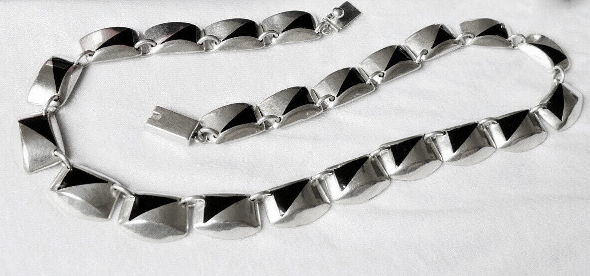Silber Sterling Halskette mit Onyx Dreiecken eingelegt, Mexiko, modern silver necklace with onyx Mexico