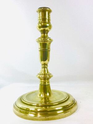 Antiker Kerzenleuchter Bronze um 1720 mit Naht ( frühes Bronze Giessverfahren)Frankreich