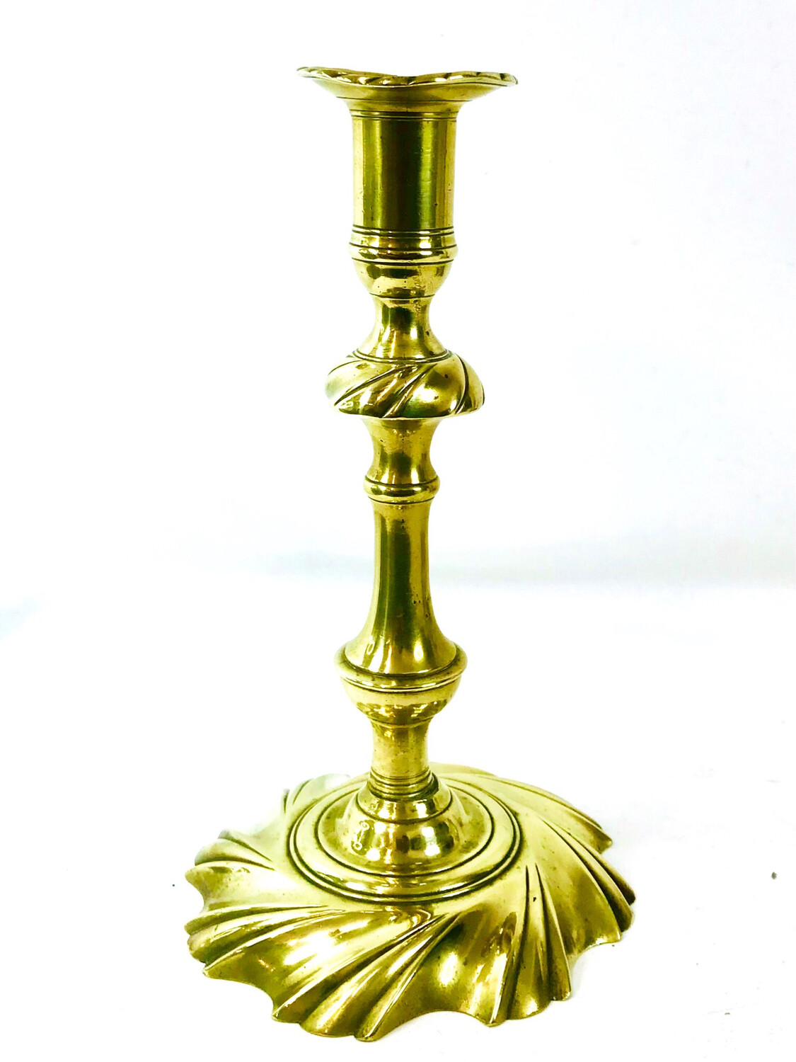 Antiker seltener Messing Kerzenleuchter England um 1750 ungewöhnliche Form , antique twisted petal base brass candlestick english