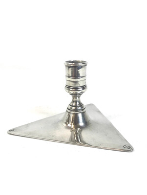 Ungewöhnlicher seltener dreieckiger antiker Silber Kerzenleuchter Ungarn Budapest um 1700, rare antique silver candlestick Hungary triangle
