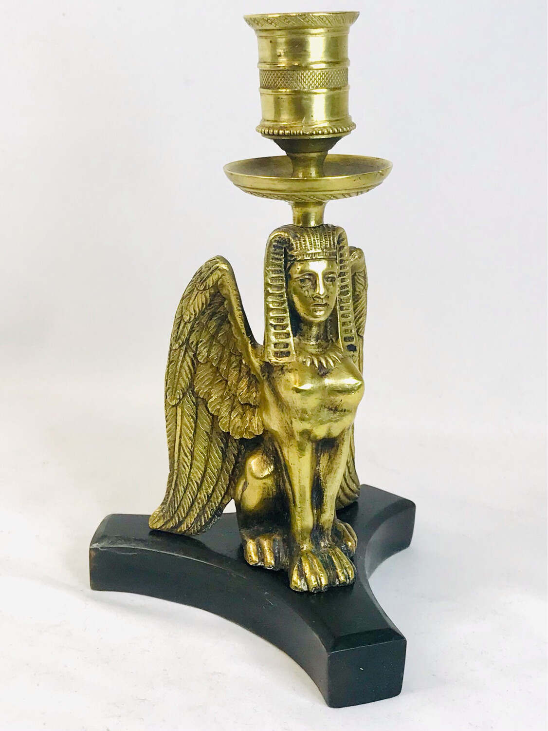 Klassizistischer Kerzenleuchter Sphinx Skulptur um 1810 Bronze Empire , grand tour classical return Egypt sculptural candlestick 