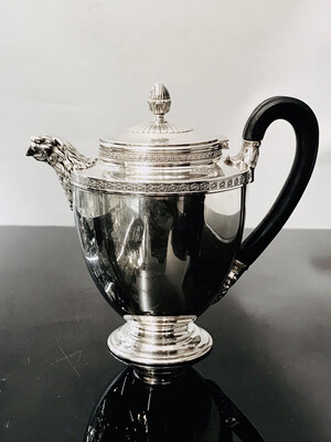Teapot 950 silver France Puiforcat around 1900 design classicism empire quality animal head spout,