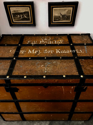 Royal Transport box for saddle ,riding equipment large size of the Empress Auguste Victoria of Germany wife of Wilhelm II , 1900 Germany, labeled on the chest: Royal riding stable of his Maj. the Empress