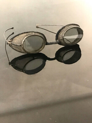 Schutzbrille Brille Autofahrer um 1900 , safety protection spectacles drivers glasses