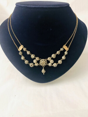  antique Georgian gold and silver necklace with table and rose cut diamonds enameled clasp