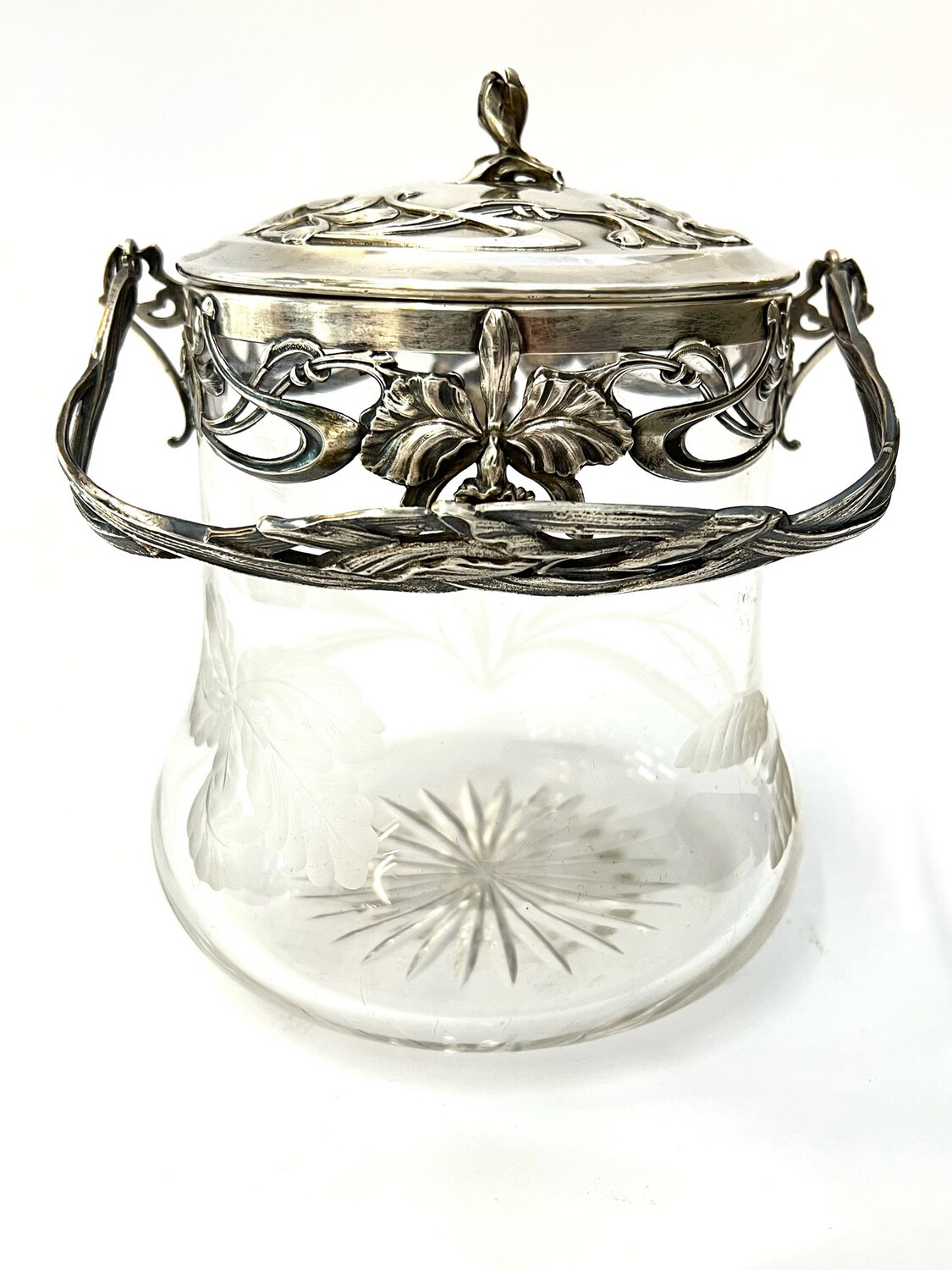 Keksdose geschliffenes Glas mit Iris Dekor und 950 Silber Frankreich um 1900 , 950 silver biscuit barrel with glass with cut iris decorations France around 1900 