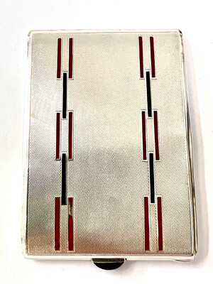 Zigarettenetui 935 Silber mit rotem und schwarzen Emaille Deutschland um 1930 mit Onyx Druckknopf , silver black and red enamel cigarette case Art Deco Germany with onyx opening button 