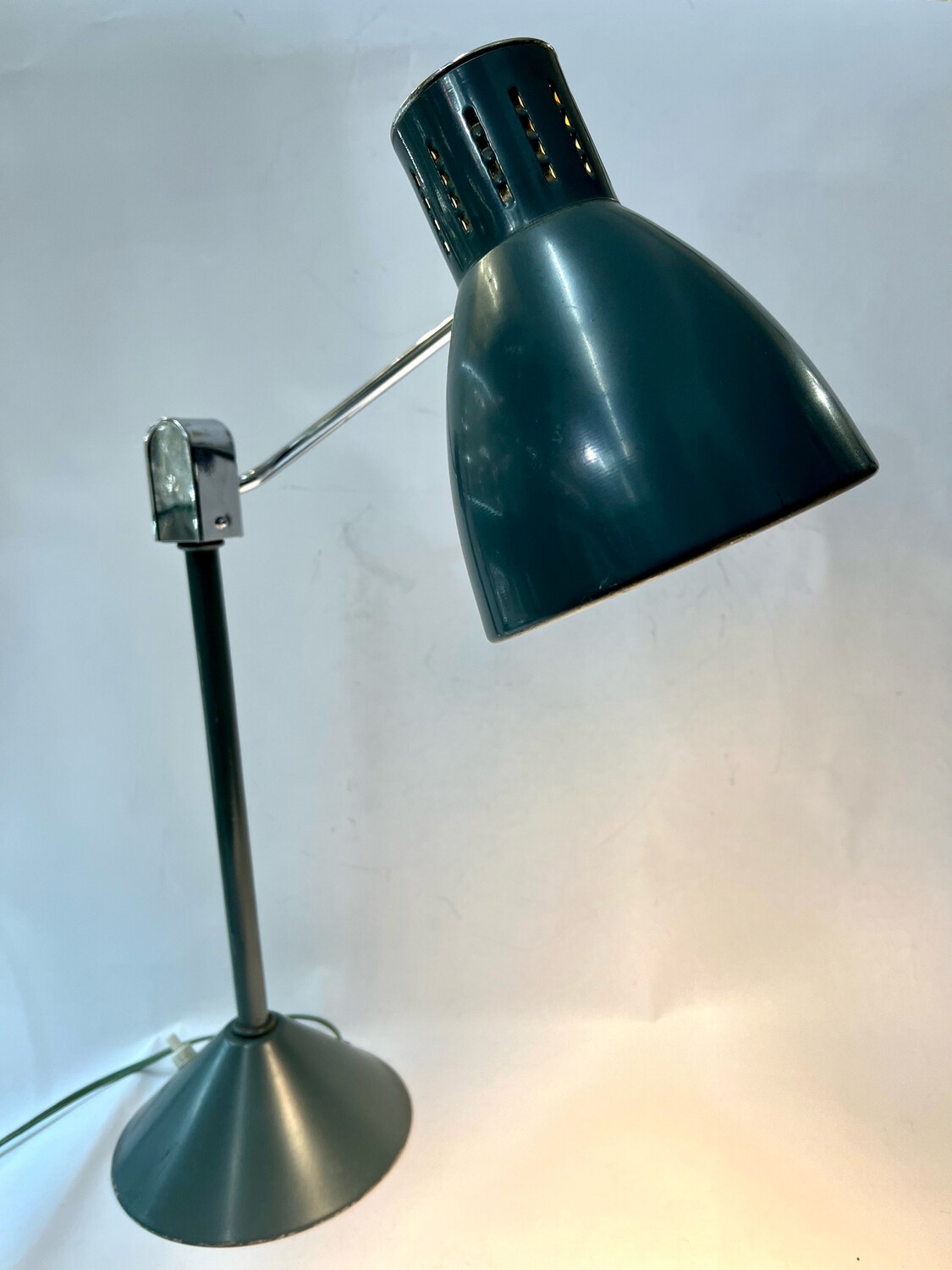 Lampe, Schreibtischlampe Jumo Modell 800 S green , Chrom , selten, Frankreich, rare desk lamp by Jumo France green chrome