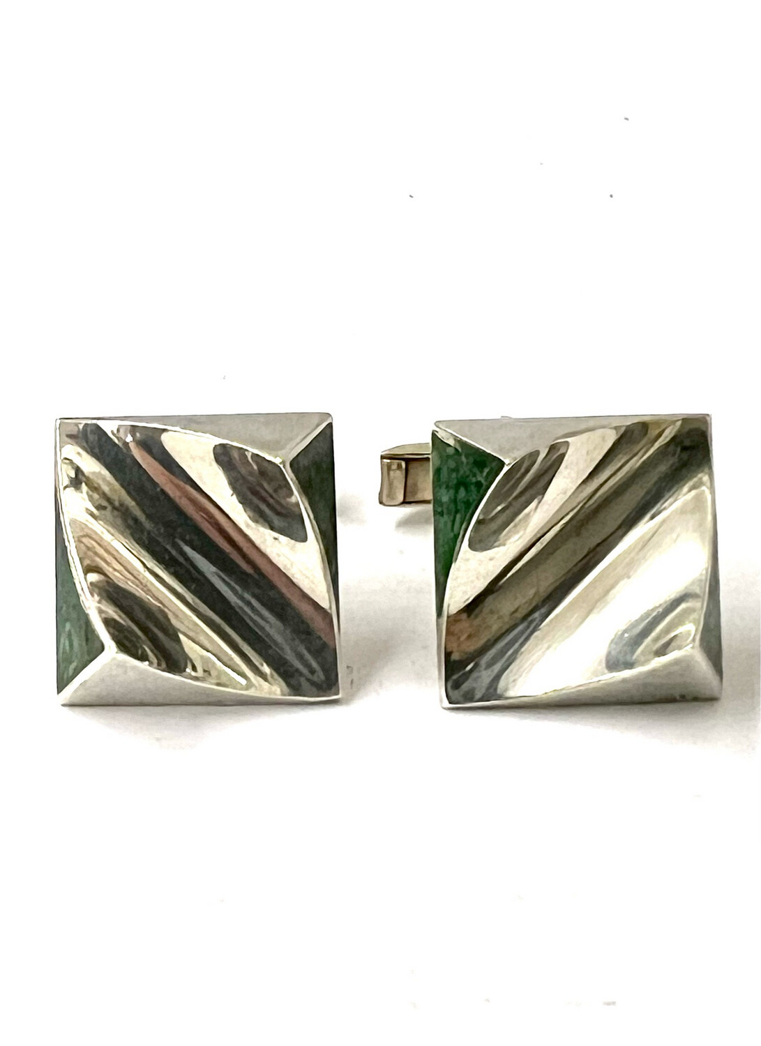 Pair of silver Cufflinks concave modernist shape with stones in the triangles Mexico Taxco 1960, eagle 1 hallmark unusual shape