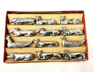 12 chrome knife rests Art Deco chrome rubbed around 1925, each one twice fox, rabbit, pig, dog, cat, chicken