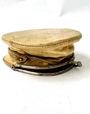 Wallet leather shaped like a military cap around 1914 curiosity wallet