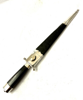 Dolch aus Stahl mit Silber, Ebenholz Griff in Leder Scheide Frankreich um 1780, antique dagger with leather scabard ebony handle silver decoration