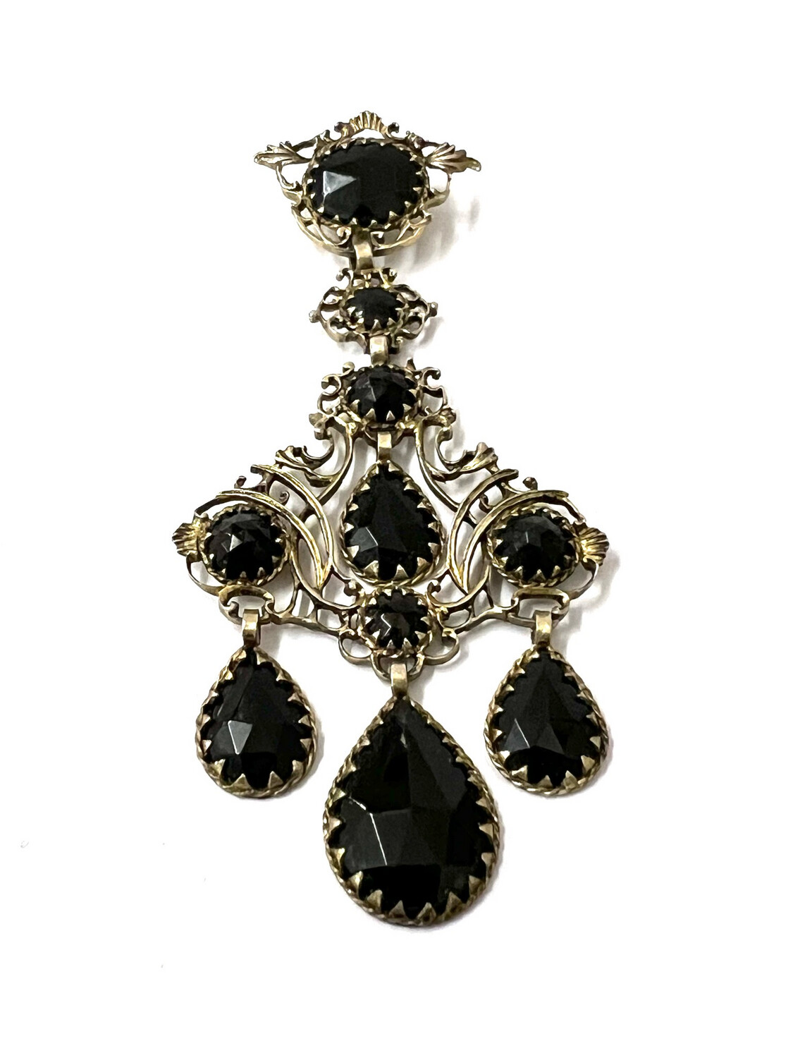 Antique 18th century pendant with onyx around 1720, gold-plated silver