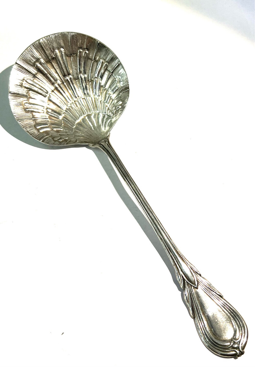 Serving spoon 800 silver Germany bowl as a shell Art Nouveau around 1900