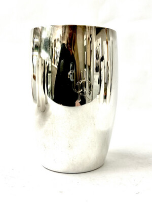 A large silver beaker of a total of 6 beakers made of 925 sterling silver from the estate of the German fashion designer Uli Richter Germany smooth shape and surface with initials UR of the Couturier fashion designer