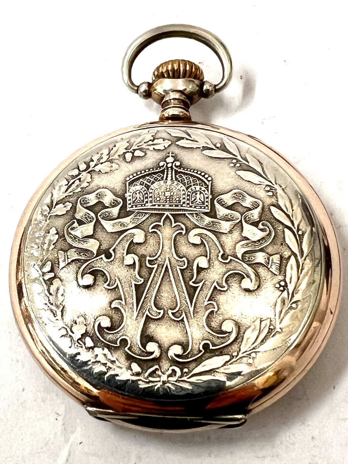 Full Hunter Pocket watch Alpina brand, gift from the German Emperor Wilhelm II around 1900, silver and gold-colored case with imperial W, inside its engraved profile, mechanical movement, hand-wound, functional