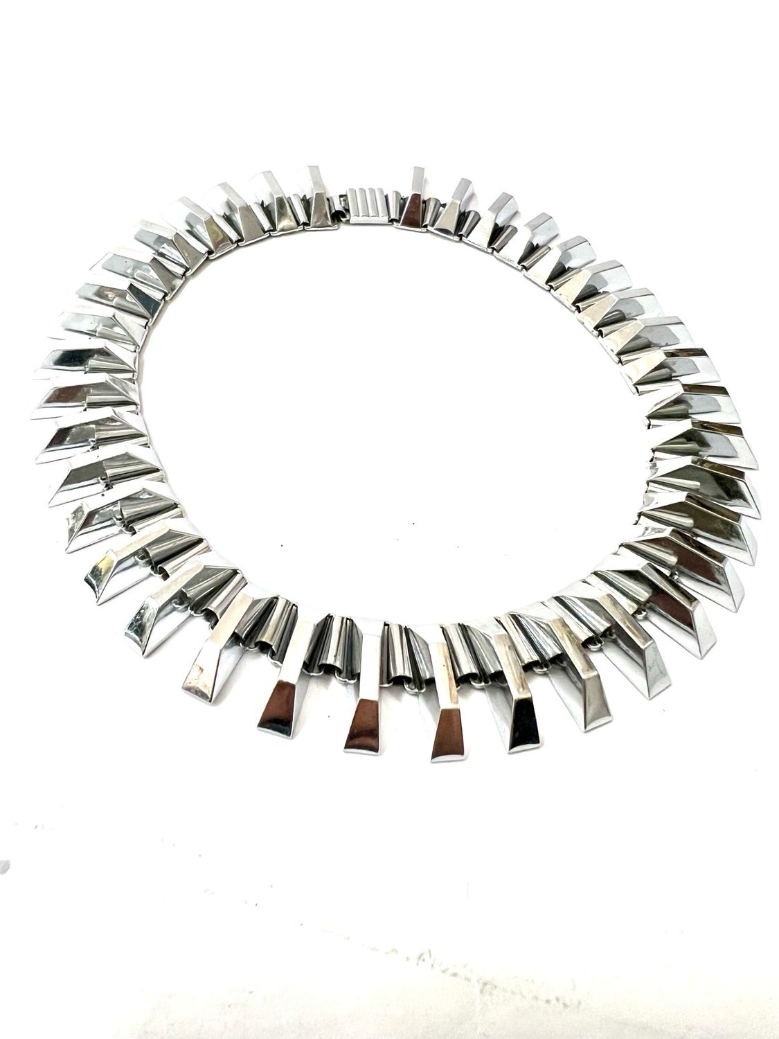 Kollmar &amp; Jourdan Art Deco Chrom Collier geometrisches Muster signiert 