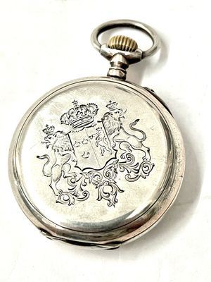 Taschenuhr Ankerhemmung Savonette Silber mit graviertem Wappen schwedische Königskrone Schweizer Uhrwerk Emaille Zifferblatt um 1900 Medusa