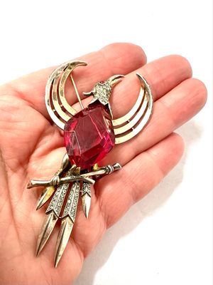 Large brooch signed “Trifari” sterling silver gold-plated, in the shape of a firebird set with rhinestones