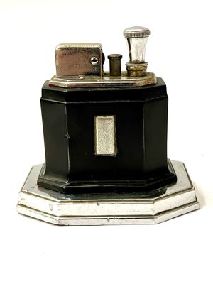 Seltenes Tischfeuerzeug von Ronson „Touch Tip“ Art Deco schwarz lackiert mit Chrom ( abgerieben) England um 1930 