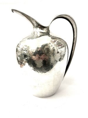 Grosser Krug Wasserkrug , Weinkrug , Handarbeit gehämmert 800 Silber, Turin , Torino „Dittai Passeroni“ 2 Liter Fassungsvermögen 