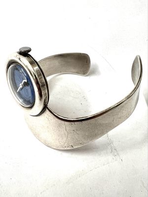Armbanduhr Armreif Silber Schweiz 1960‘er Jahre asymmetrische Form , Blaues Zifferblatt“ Cupillard Rième“
